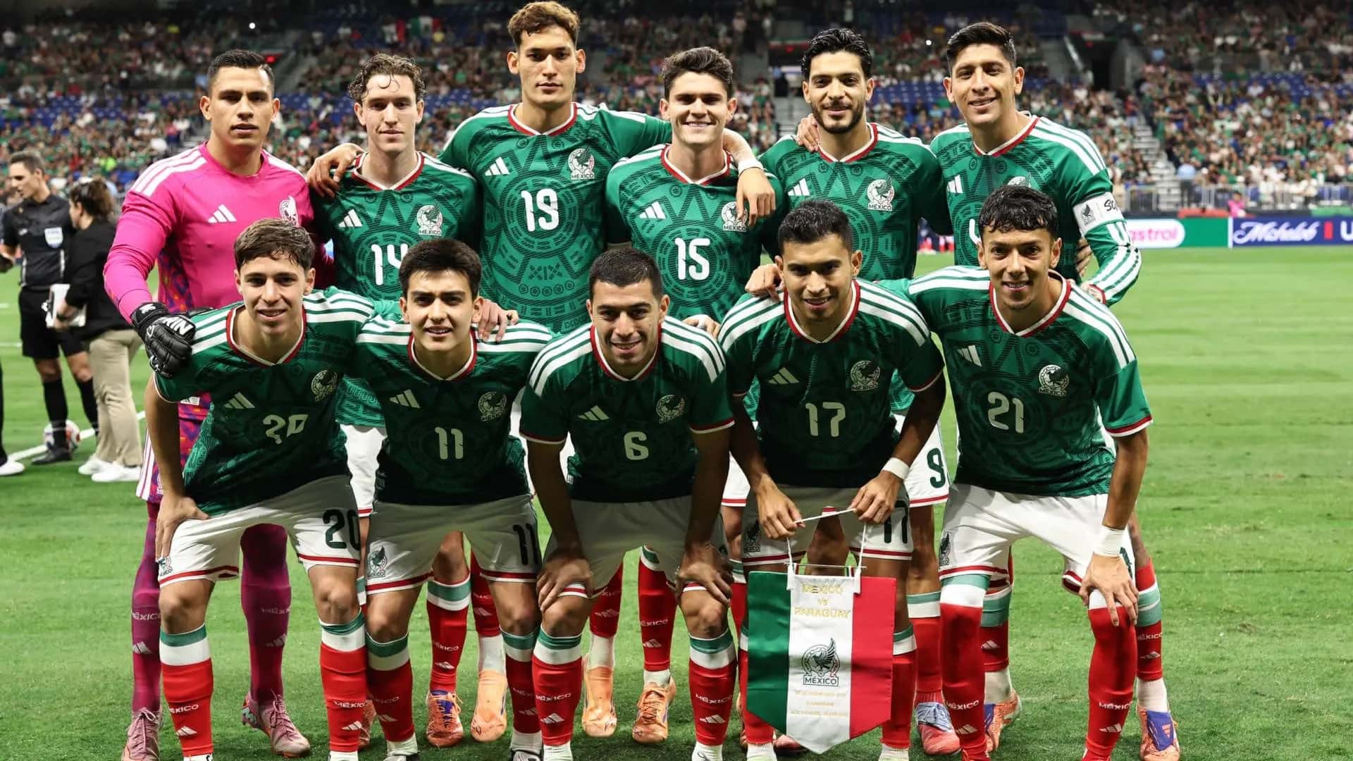 Hacer clic para ampliar: México foto de equipo para México